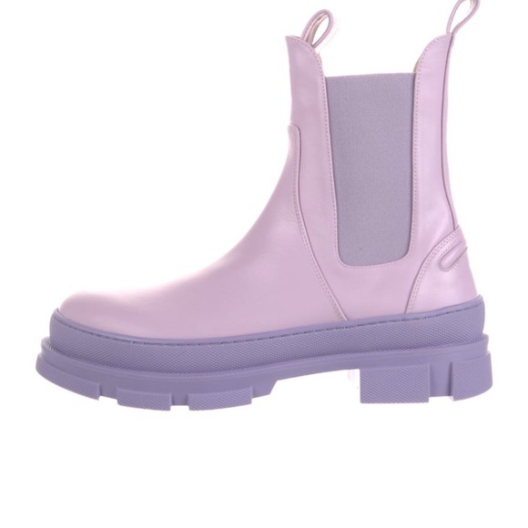BETTINA VERMILION X Emili Sindlev Simone Lilac Leather Chelsea Boots size 37